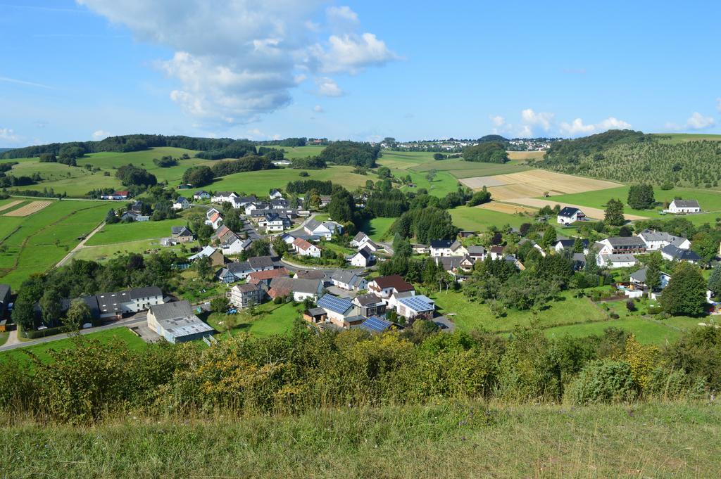 Ferienwohnung Lampertstal in Alendorf, Toskana der Eifel Blankenheim  Zimmer foto